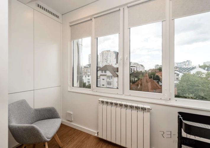 Spre vânzare apartament de lux cu 1 camera si living , amplasat în sec. Centru in apropiere de ASEM, Str. Albisoara3