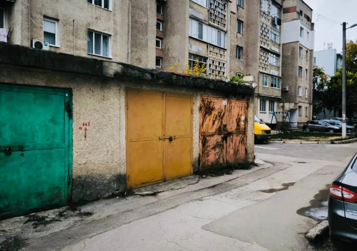 Vinzare! Garaj - Box 15.2 mp. Sec. Buiucani, str. Suceava.3