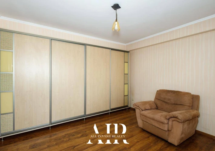 Продается 3-комнатная квартира, сектор Рышкановка, ул. Andrei Doga.3