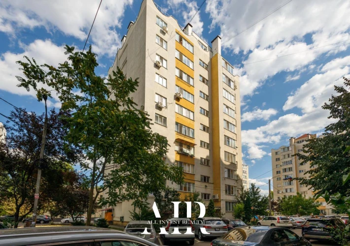 Продается 3-комнатная квартира, сектор Рышкановка, ул. Andrei Doga.1