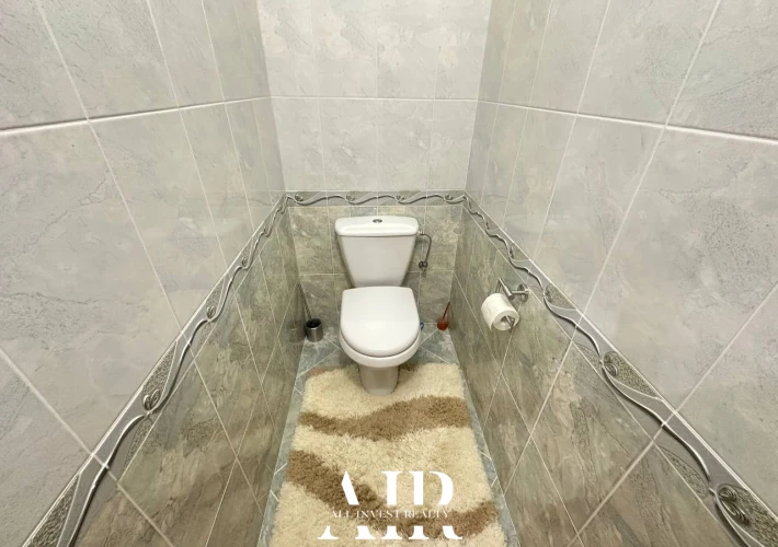 Продается квартира – 2 комнаты + гостиная, 85 кв., ул. Страдэла Студенцилор, сектор Почта Веке.6