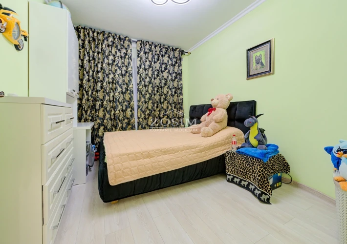 3 dormitoare / living spatios / Bazin11