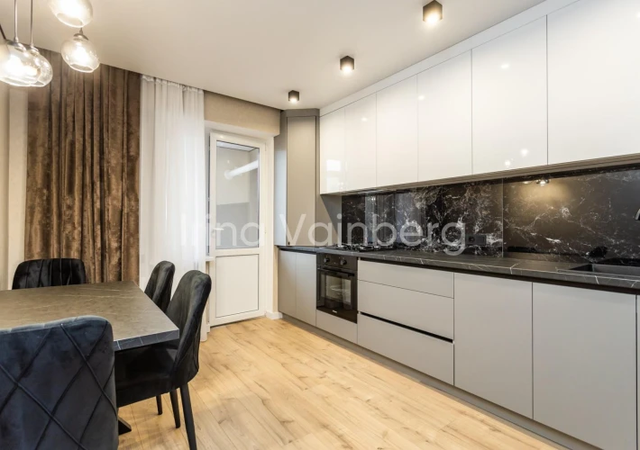 Vânzare apartament 2 camere și living, Eldorado Ginta Latină.11