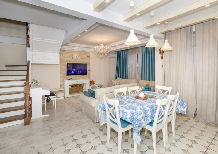 Club House! Apartament in 2 Nivele! Or. Durlesi, str. Balcani, , 2 camere + living spatios. Euroreparatie!10