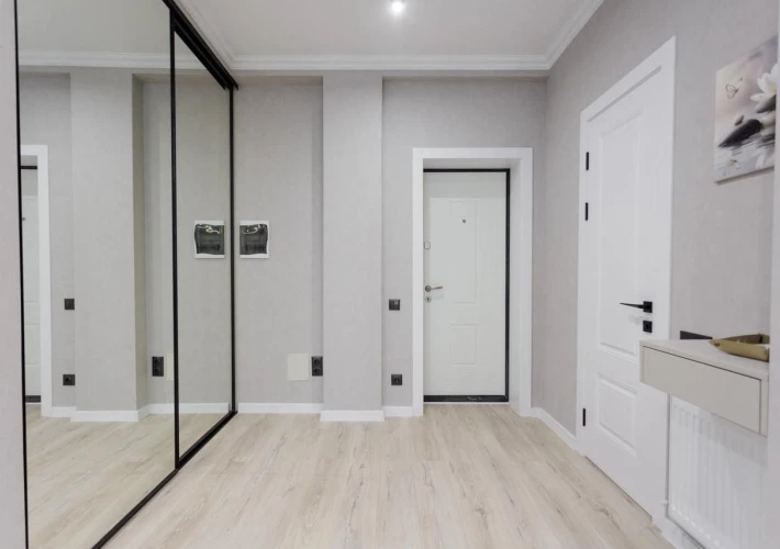 Bloc Nou! Varincom! 1 camera + living. Priveliste Panoramica. Sec. Riscani, str. Nicolae Dimo.2