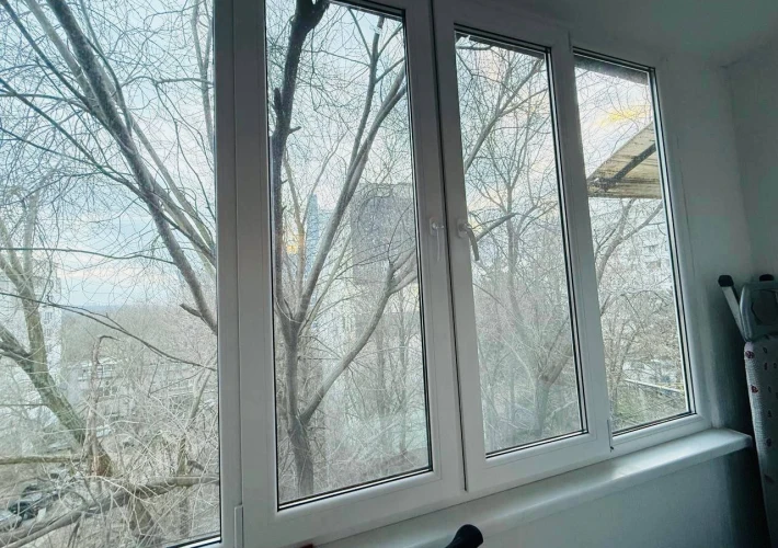 Parc Avgan! Sec. Riscani, str. Miron Costin. 1 camera + living. Bilaterala. Euroreparatie!!!9