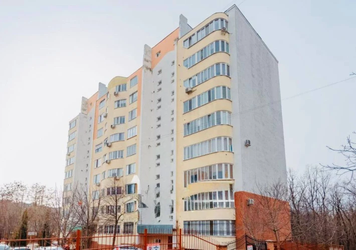 Bloc Nou! Parc UTM! Sec. Riscani, str. Studentilor. 1 camera + living. Euroreparatie!!!1