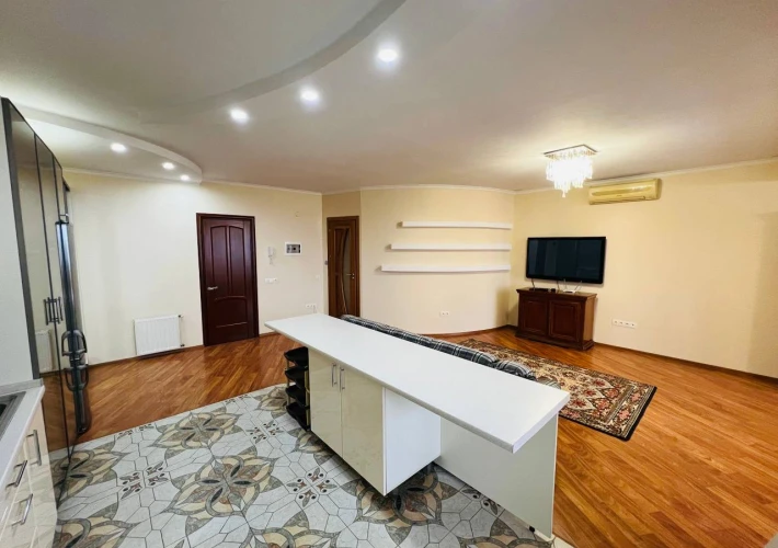 Bloc Nou! Parc UTM! Sec. Riscani, str. Studentilor. 1 camera + living. Euroreparatie!!!2