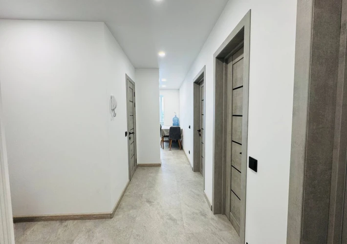 Serie MS! Sec. Ciocana, str. Voluntarilor. 2 camere. Priveliste Superba. Euroreparatie!!!4