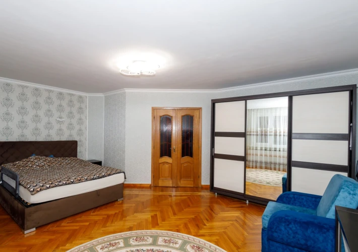 Serie 102! Posta Veche. Str-la Studentilor. 4 camere. Incalzire Autonoma!!!3