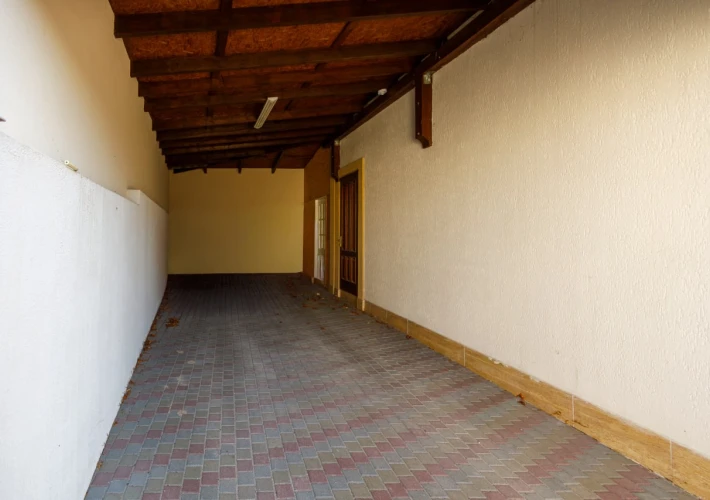 Casă spațioasă de vânzare în satul Colonița | 193 m.p. | Teren 5.45 ari | La doar 7 km de Chișinău12