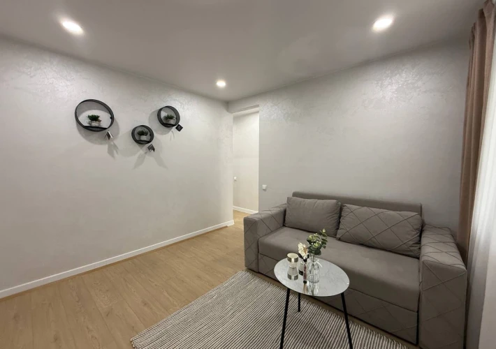 Parc! Sec. Buiucani, str. Nicolae Costin. 2 camere + Living. Euroreparatie. Mobilat Complet!!!4