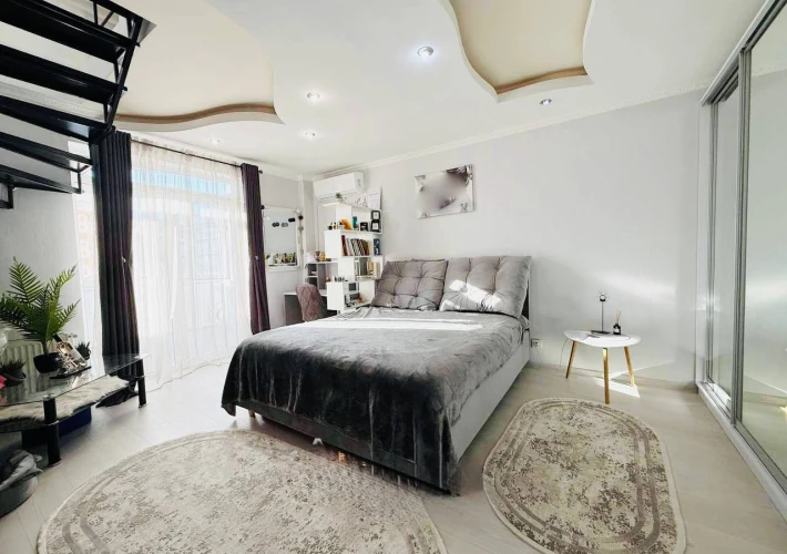 Sec. Riscani, str. Alecu Russo. Parc. 1 cameră + living de tip Mansarda. Euroreparatie!!!6