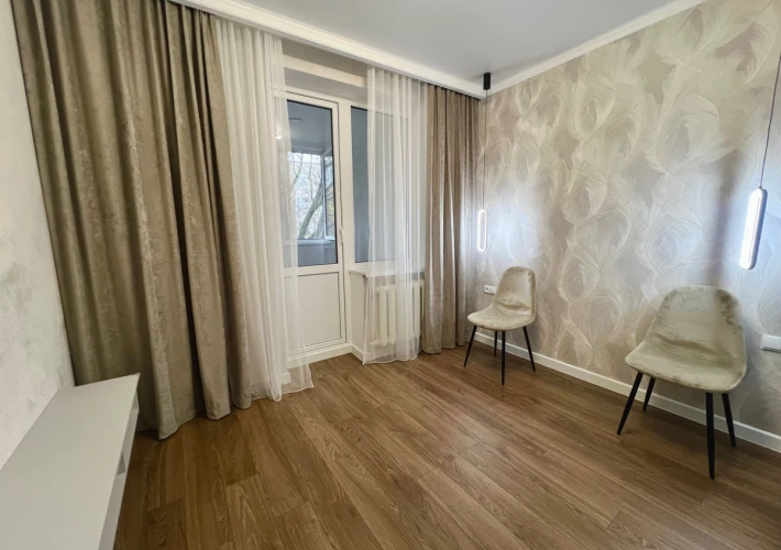Sec. Riscani, str. Miron Costin! Apartament cu 2 camere + living! Euroreparatie! Mobilat Complet! Parc Avgan!!!2
