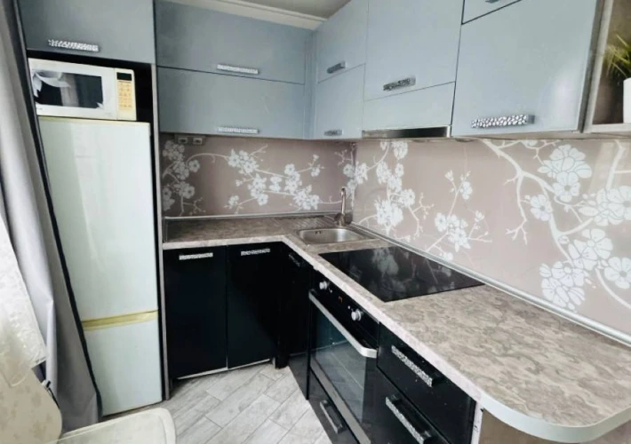 Serie MS! Prima Linie! Sec. Riscani, bd. Moscova. 1 camera. Parc Avgan! Reparat si Mobilat!!!3