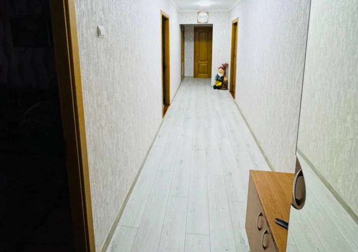 Prima Linie! Parc! Str. Florilor, sec. Riscani. 4 camere! Incalzire Autonoma! Bilaterala!!!2