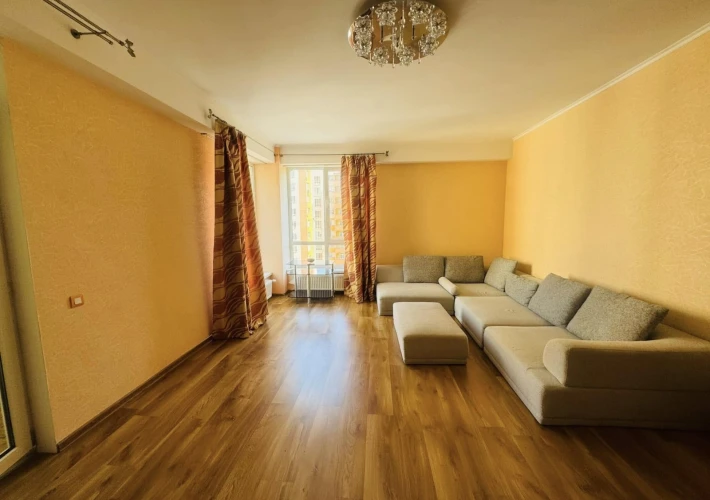 Представляем Вашему вниманию квартиру в ЖК Драгалина, расположенную в секторе Ботаника, улица Гренобля!12