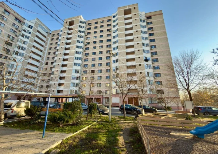 AMIC! Bloc Nou! Sec. Riscani, str. Andrei Doga. 2 camere. Euroreparatie! Mobilat Complet!!!5