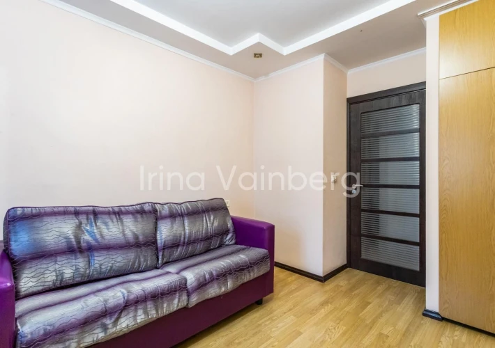 Centru, Apartament cu 2 dormitoare plus living spațios.4