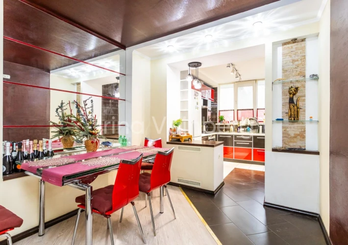 Centru, Apartament cu 2 dormitoare plus living spațios.6