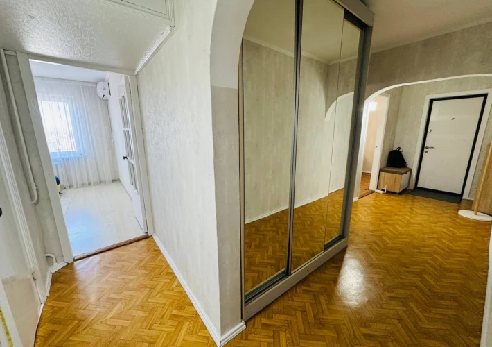 Chirie pe Termen Indelungat!!! Sec. Riscani, bd. Moscova. 3 camere. Prima Linie.9