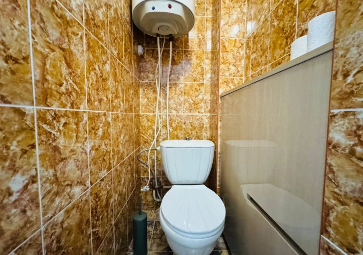 Сек. Рышканы, бульвар Москва. 3 комнаты. Первая линия. Парк Мезон! Отремонтирован и меблирован! Двухсторонняя!!!10