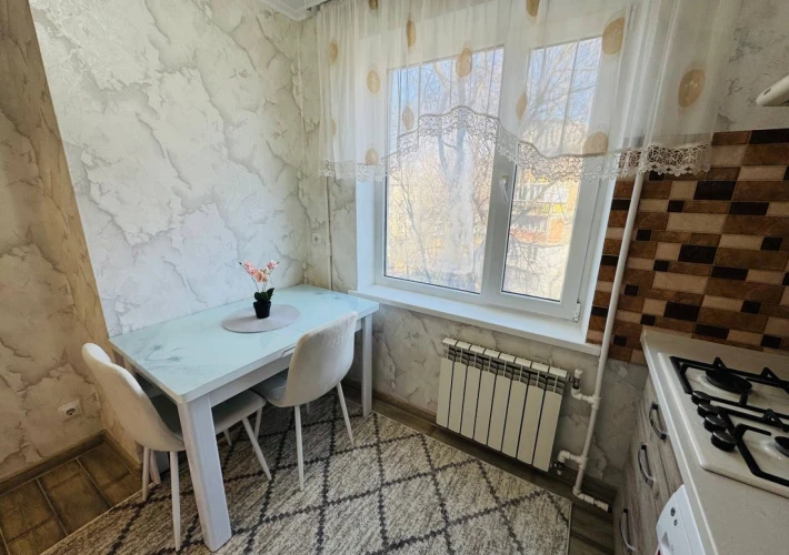 Seria 135! Prima linie! Sector Rîșcani, str. Bogdan Voievod. 1 cameră. Mobilat complet! Euroreparație!!!14