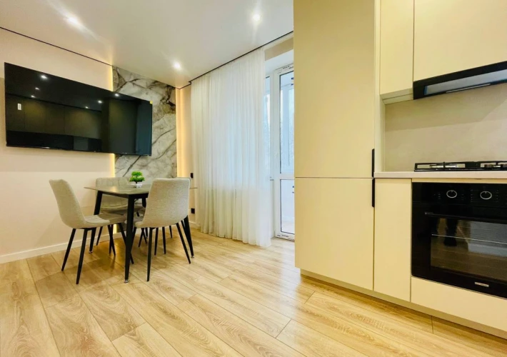 Parc Boris Glavan ! Sec. Riscani, str. Nicolae Dimo. 2 camere+ living. Mobilat. Euroreparatie!!!4