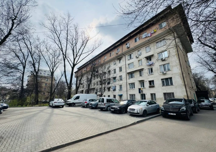 Sec. Riscani, str. Nicolae Dimo. Parc Boris Glavan. 2 camere bilaterala de tip Mansarda. 2 Nivele! Varianta Alba!!!15