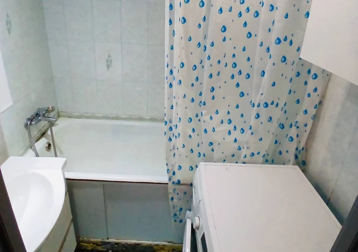 Prima Linie!!! Serie 102! Sec. Poșta Veche, str. Iazului. 3 camere! Reparație cosmetică! Bilateral!!!11