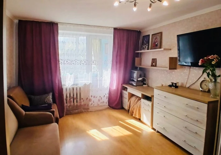 Prima Linie!!! Serie 102! Sec. Poșta Veche, str. Iazului. 3 camere! Reparație cosmetică! Bilateral!!!2