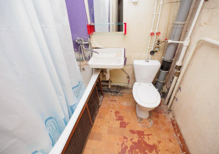 Parc! Sect. Rîșcani, str. Miron Costin. 1 cameră. Necesită reparație! Priveliște spre pădure!!!6