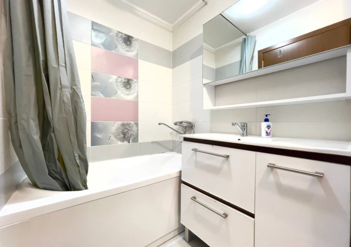 Sec. Riscani, bd. Moscova. 2 camere. Prima Linie. Parc Avgan! Reparat si Mobilat! Priveliste spre Parc!!!7