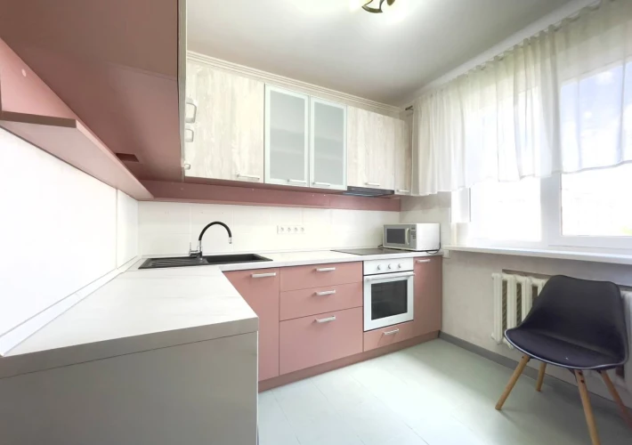 Sec. Riscani, bd. Moscova. 2 camere. Prima Linie. Parc Avgan! Reparat si Mobilat! Priveliste spre Parc!!!6