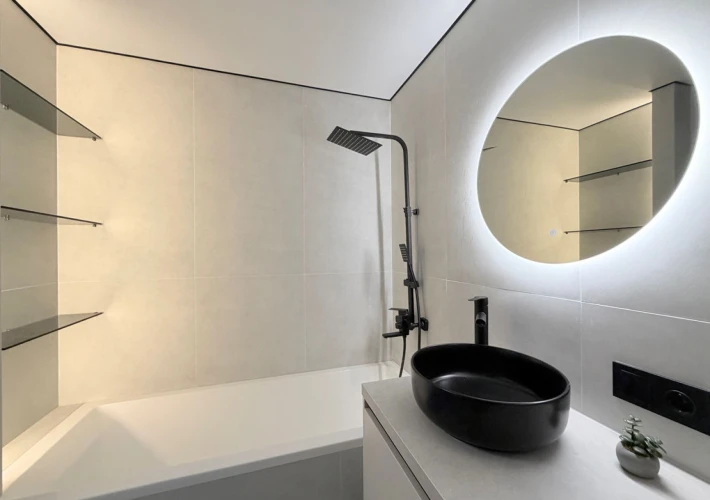 Sec. Telecentru, str. Academiei. 2 camere + living. Euroreparatie! Mobilat!!!2