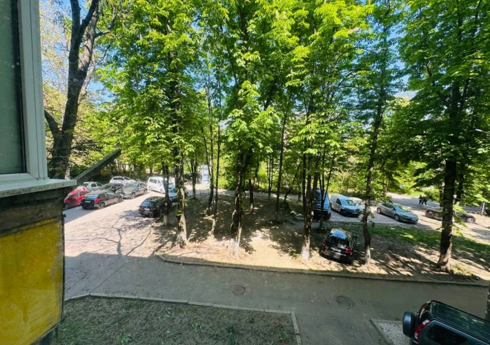 Parc Avgan. Sec. Riscani, str. Miron Costin. 3 camere! Euroreparatie!!!5