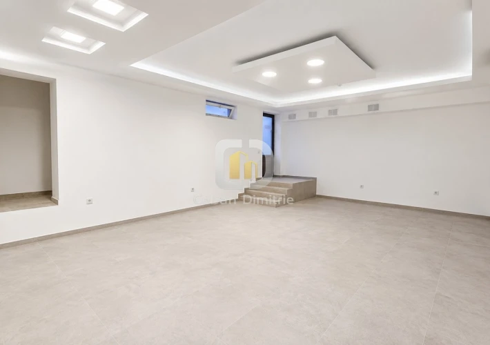 Spațiu comercial de vânzare | Prima linie | Str. Alexandru cel Bun 9810