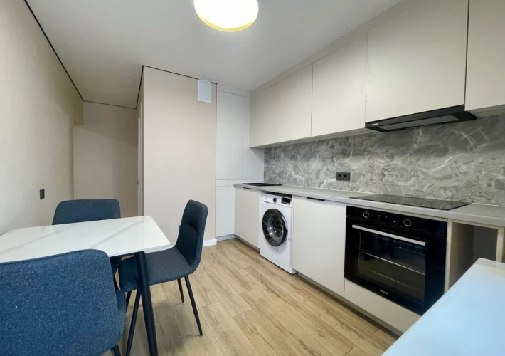 Sector Râșcani, bd. Moscova. 1 cameră + living. Prima linie. Parc Avgan! Renovate și mobilate! Priveliște spre parc!!!10
