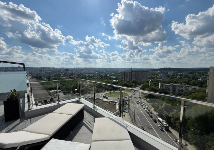 В продаже 3х этажный пентхаус!Рышкановка, ул. Н. Руссо 147