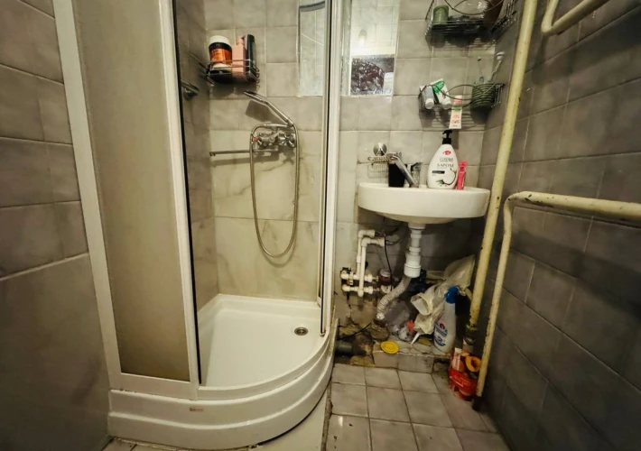 Se închiriază apartament într-un bloc de locuințe situat în zona Rîșcani, str. Kiev 16/4!11