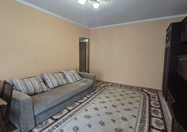Vanzare, apartament spațios str. Florilor.3