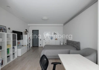 Apartament spațios și modern în sectorul Rîșcani.13