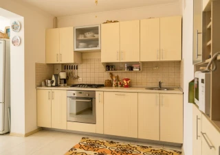Apartament cu 3 camere seria 143
