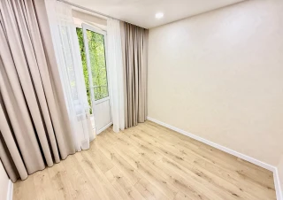 Parc Dumitru Riscanu/Parc Sipka! Sec. Riscani. 2 camere + living. Euroreparatie!!!2