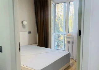 Parc. Sec. Botanica, str. Nicolae Titulescu. 1 camera + living. Euroreparatie! Mobilat Complet!!!