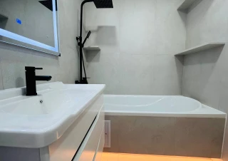 Sec. Riscani, strada Matej Basarab, 2 camere + living! Reparație Euro. Bilaterala.6