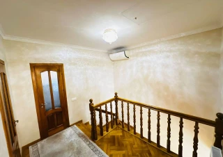 Spre vânzare o casă de lux în 2 niveluri amplasată în loc. Stăuceni, str.A. Mateevici!!!12
