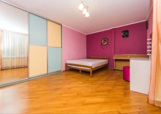 Parc! Sec. Râșcani, str. Florilor, 2 camere + Living. Euroreparație! De mijloc! Incalzire Autonoma!!!6
