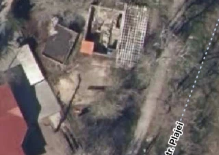 Spre vînzare teren sub constructie 6 ar cu Construcție Nefinisată de 245 mp.