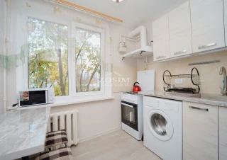 1 camera + living | Riscani5